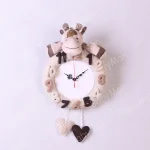 ساعت نمدی زرافه کرم